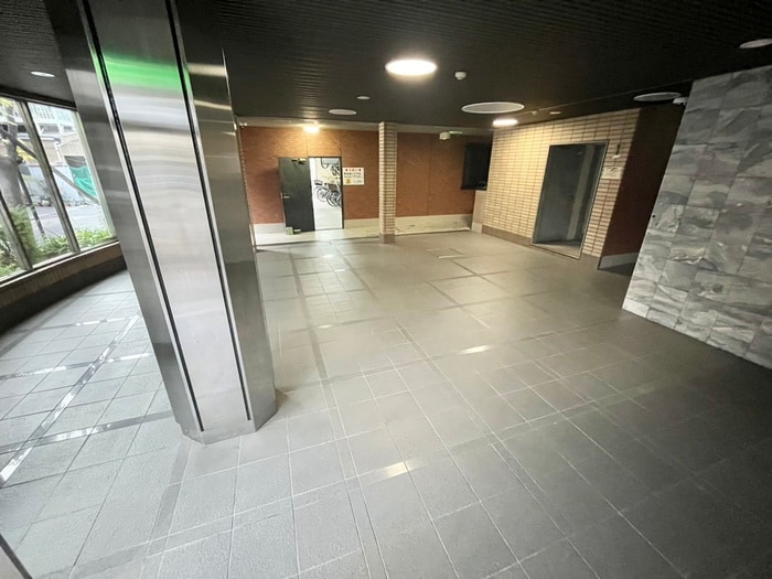 フリーダム中村の物件外観写真