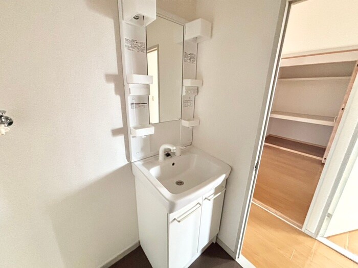 フリーダム中村の物件内観写真