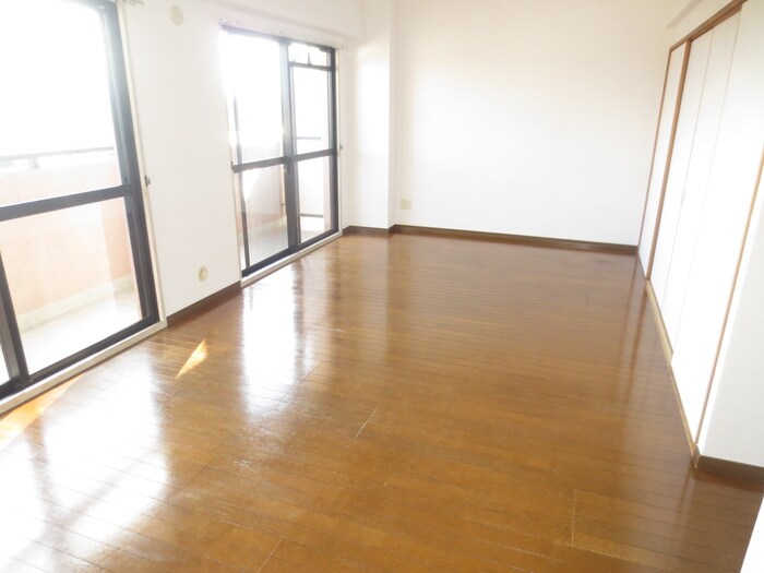 ルナ・ピエ－ナ泉北の物件内観写真