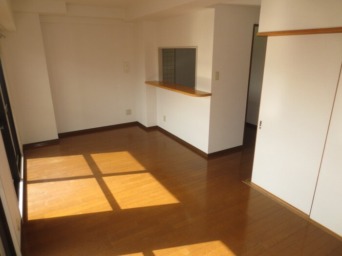 ルナ・ピエ－ナ泉北の物件内観写真