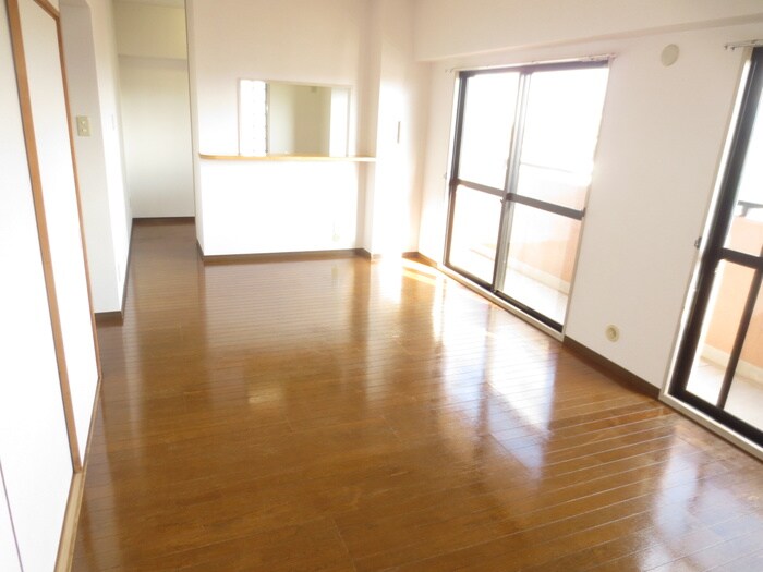 ルナ・ピエ－ナ泉北の物件内観写真