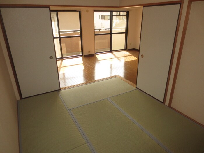 ルナ・ピエ－ナ泉北の物件内観写真