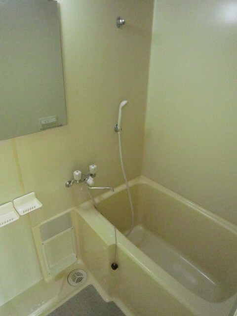 ラインハイツ瀬戸の物件内観写真