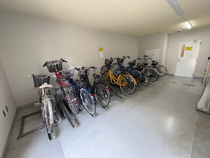 サン・アズ－ルの物件外観写真