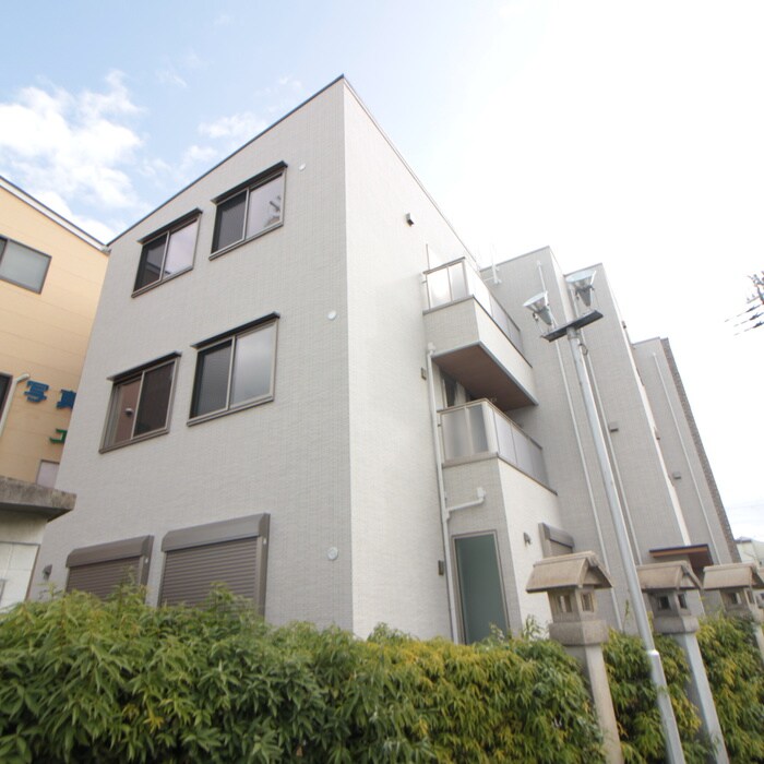 エルム新石切の物件外観写真