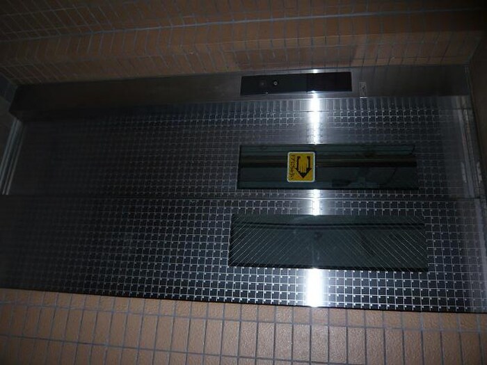 グランディ－ル湊川の物件外観写真