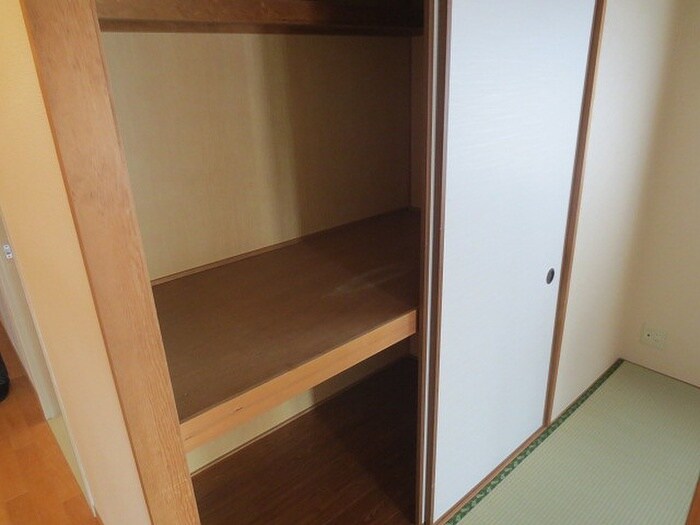 グランディ－ル湊川の物件内観写真