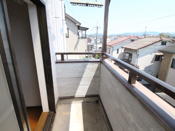 伊賀３丁目貸家の物件内観写真