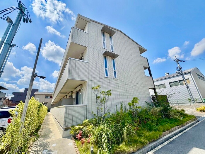 コンテネレッツァ枚方Ⅱの物件外観写真