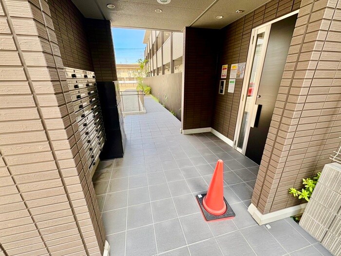 コンテネレッツァ枚方Ⅱの物件外観写真