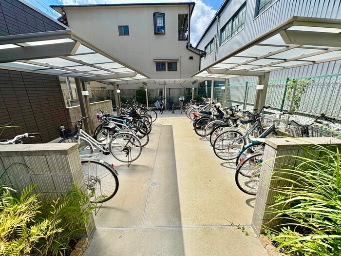 コンテネレッツァ枚方Ⅱの物件外観写真