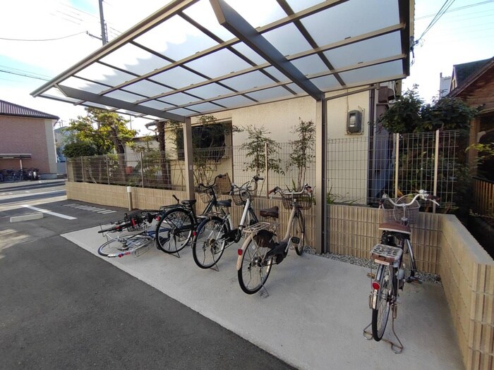 サンフラワーの物件外観写真