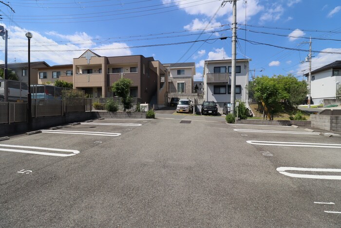 ハルコ－ト箕面の物件外観写真