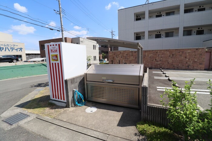 ハルコ－ト箕面の物件外観写真