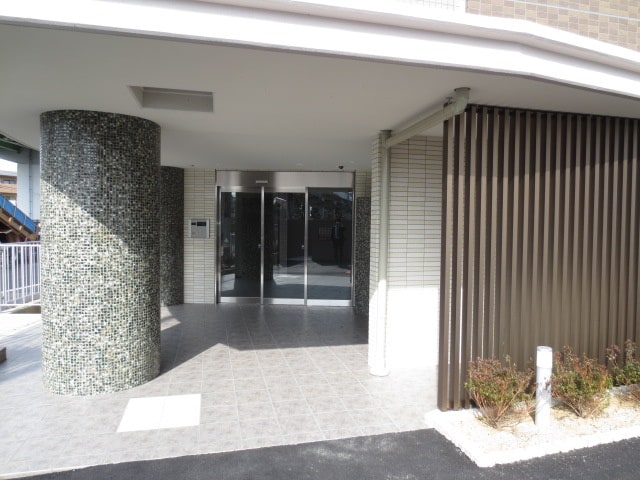 ブランドール東百舌鳥の物件外観写真