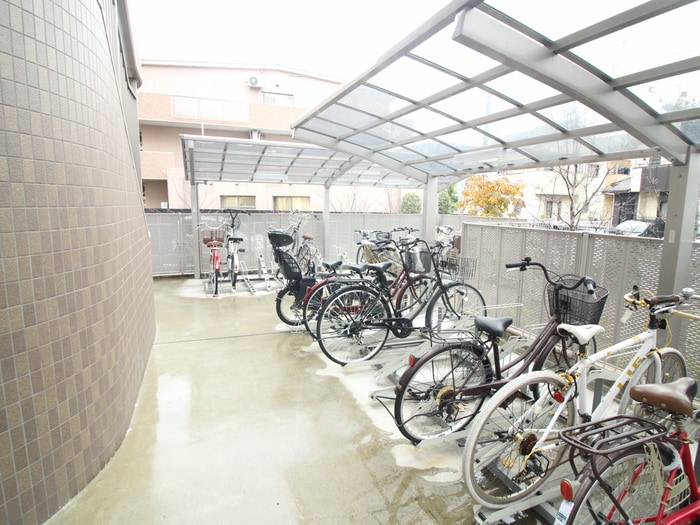 ブランドール東百舌鳥の物件外観写真