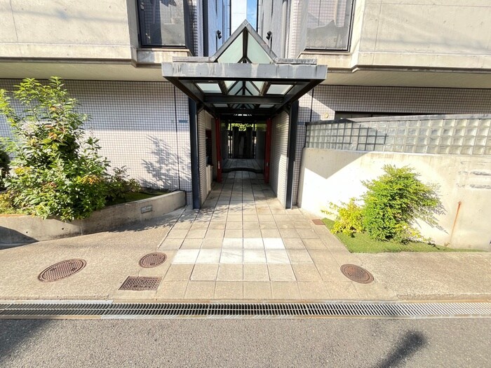 メゾン豊野Ａ棟の物件外観写真