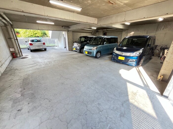 メゾン豊野Ａ棟の物件外観写真