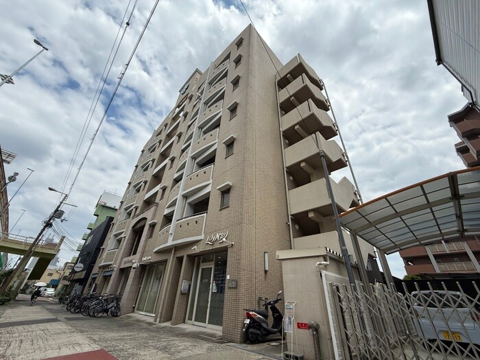 ラシ－ヌ喜連の物件外観写真