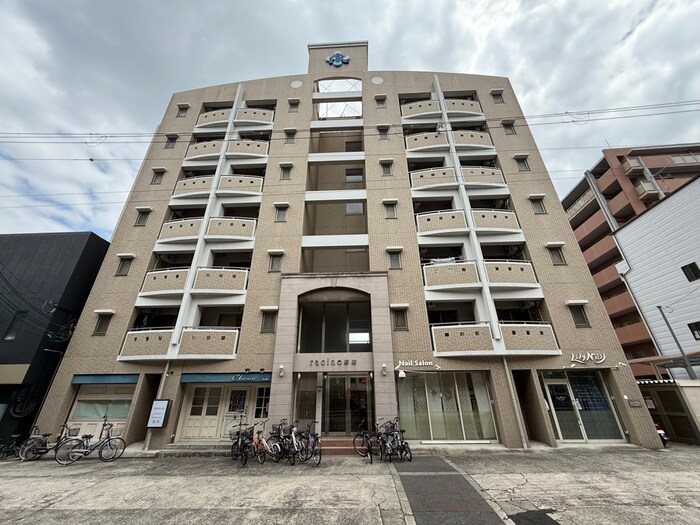 ラシ－ヌ喜連の物件外観写真