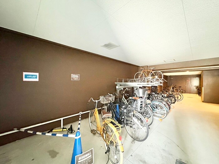 プラシード新町の物件外観写真