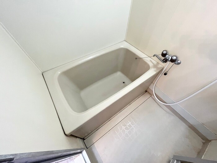 ロイヤル西宮北口の物件内観写真