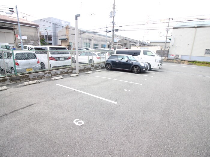 studio noirの物件外観写真