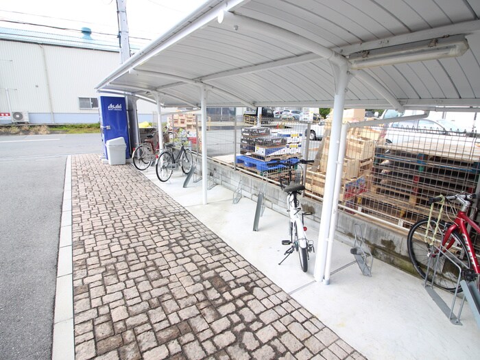 studio noirの物件外観写真