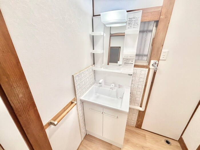 寝屋川市緑町貸家の物件内観写真