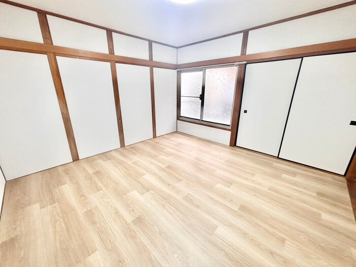 寝屋川市緑町貸家の物件内観写真