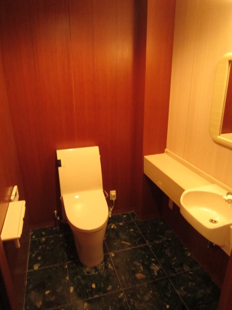 ドムス鴨川の物件内観写真