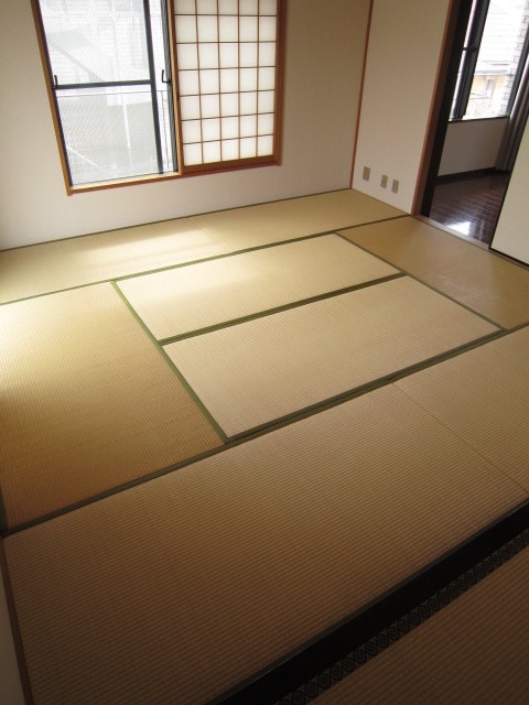 ドムス鴨川の物件内観写真