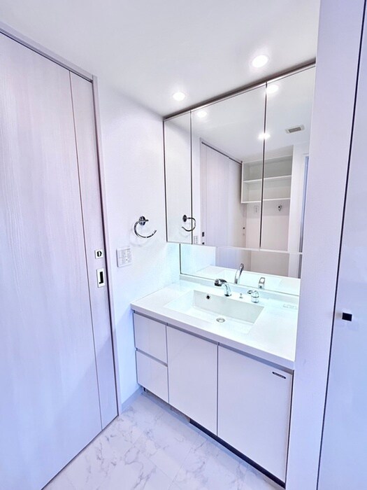 イーグルコート烏丸蛸薬師(805)の物件内観写真