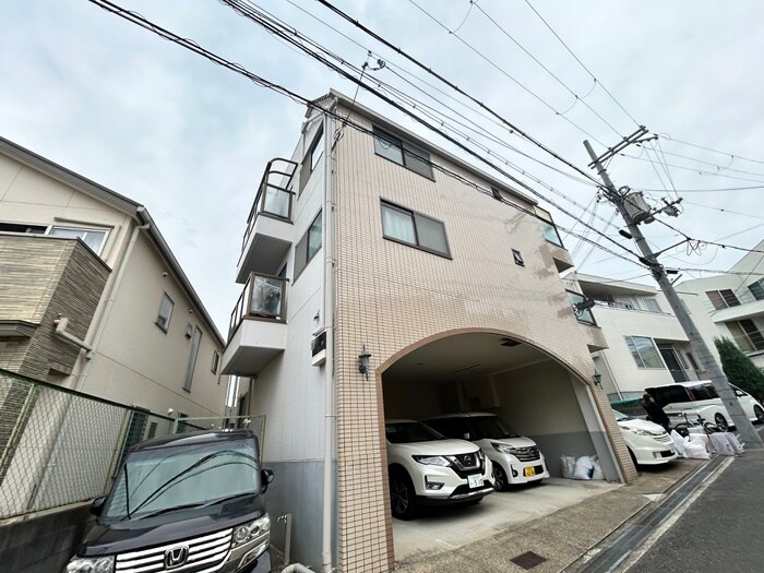 松ｶﾞ丘壱番館の物件外観写真