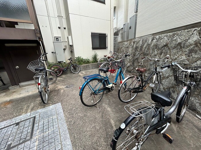 松ｶﾞ丘壱番館の物件外観写真