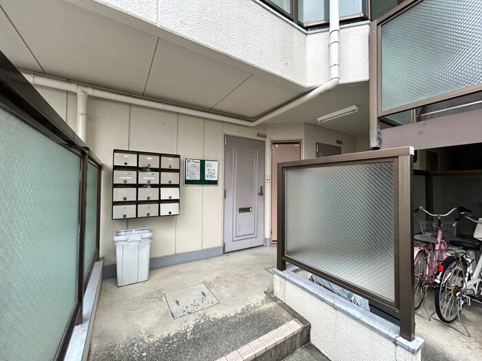 松ｶﾞ丘壱番館の物件外観写真