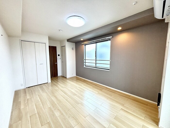 シャトーエレガントの物件内観写真