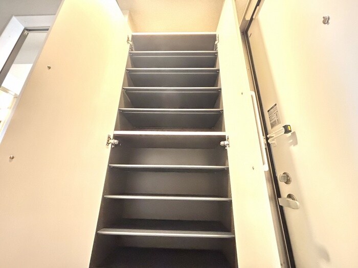 シャトーエレガントの物件内観写真