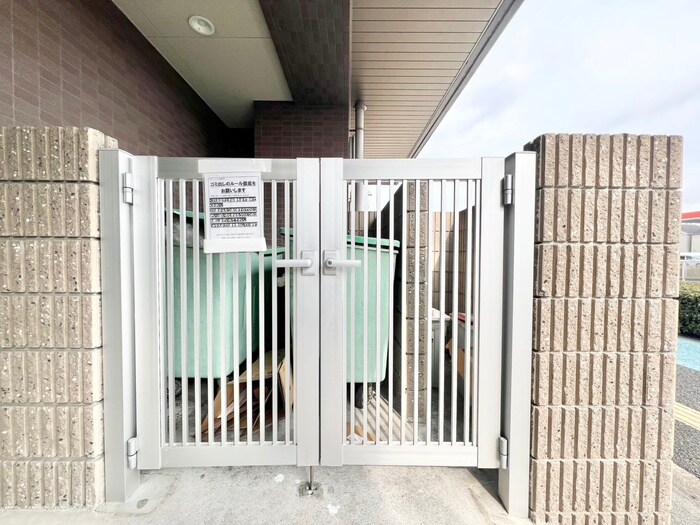 プログレスアペゼの物件外観写真