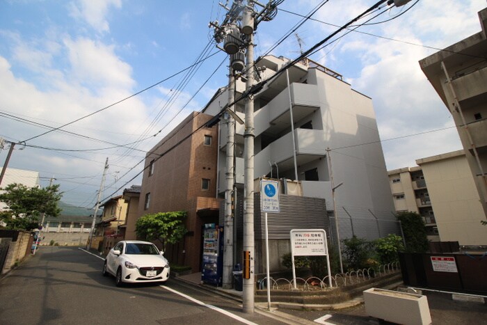 エスクレア出町柳の物件外観写真