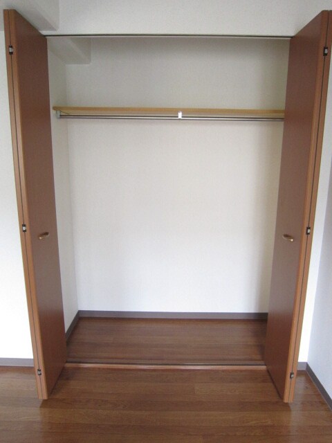 エスクレア出町柳の物件内観写真