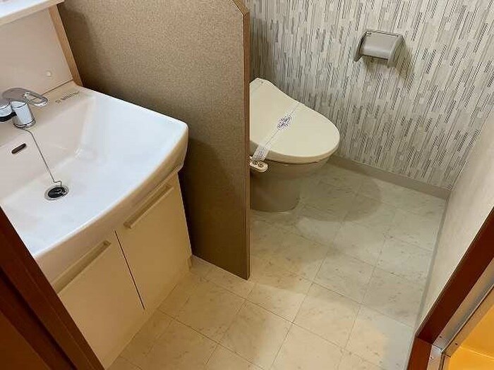 エスクレア出町柳の物件内観写真