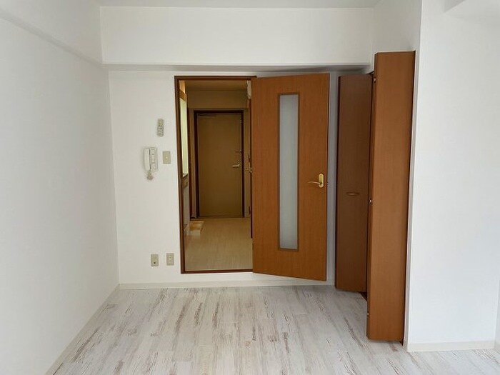 エスクレア出町柳の物件内観写真