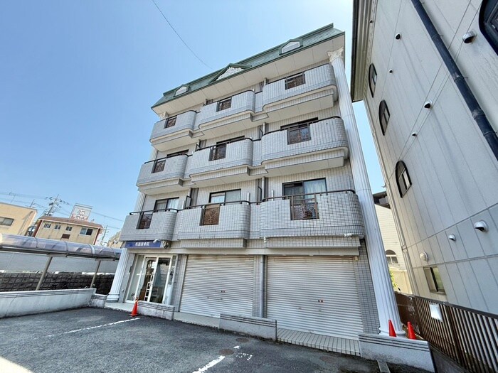 ドミ－ル大久保の物件外観写真