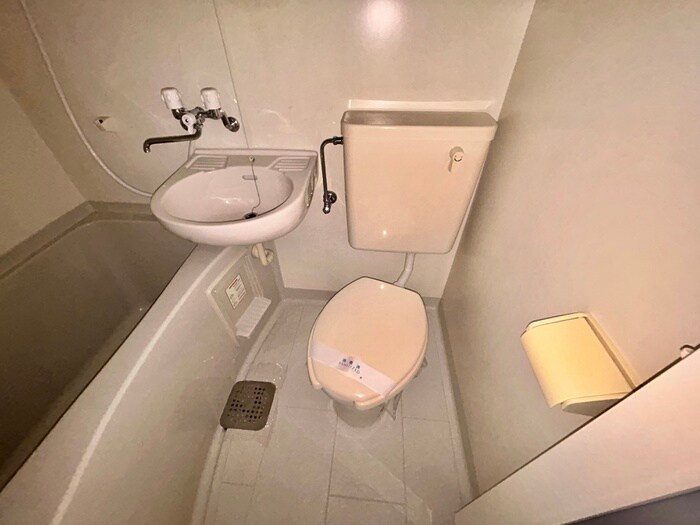 シャトレ下新庄の物件内観写真