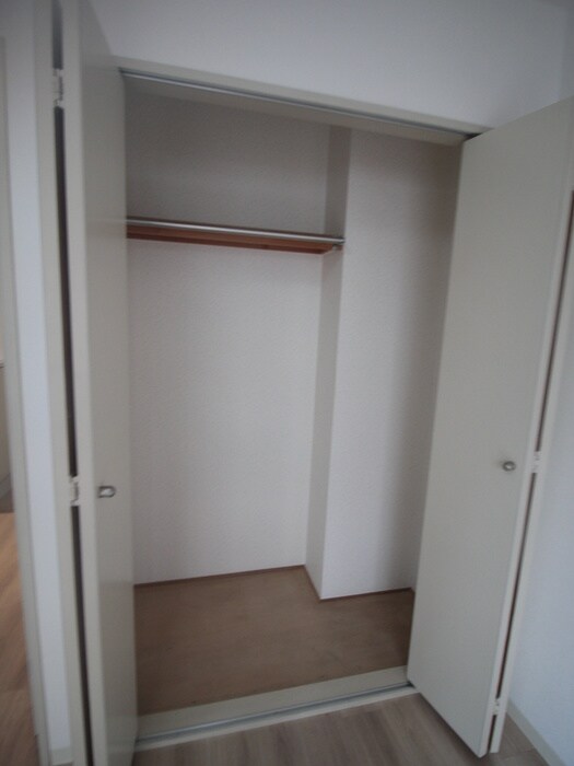 シャトレ下新庄の物件内観写真