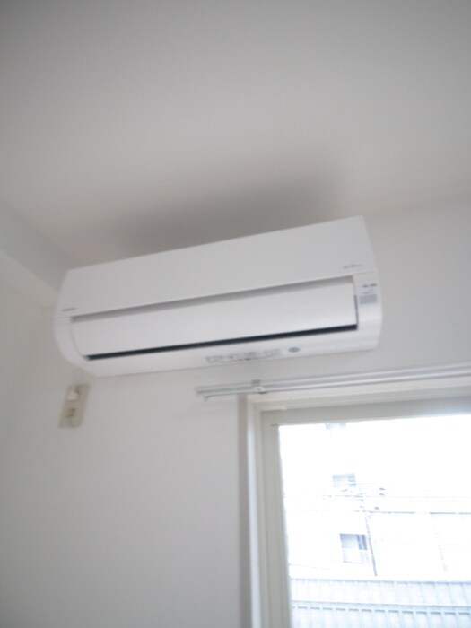 シャトレ下新庄の物件内観写真