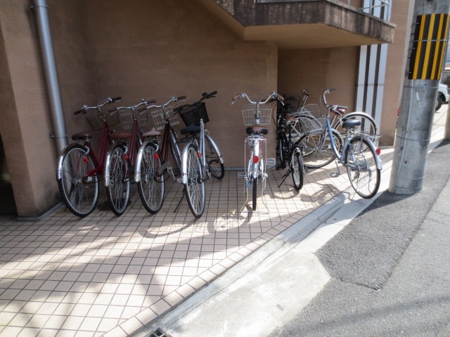 メゾンカルムの物件外観写真