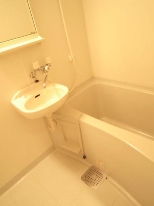 メゾンカルムの物件内観写真