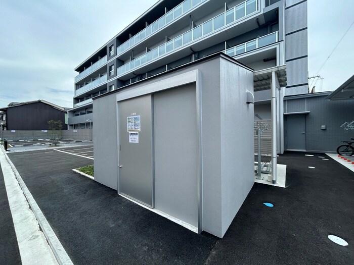 スワンズ京都東寺ガーデン(305)の物件外観写真